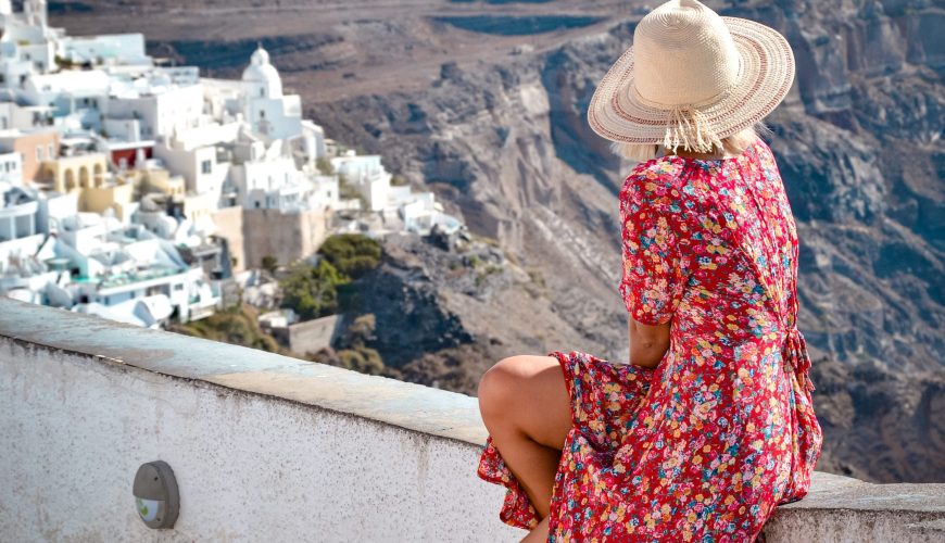 9 Reasons Everyone Should Visit the Island of Santorini