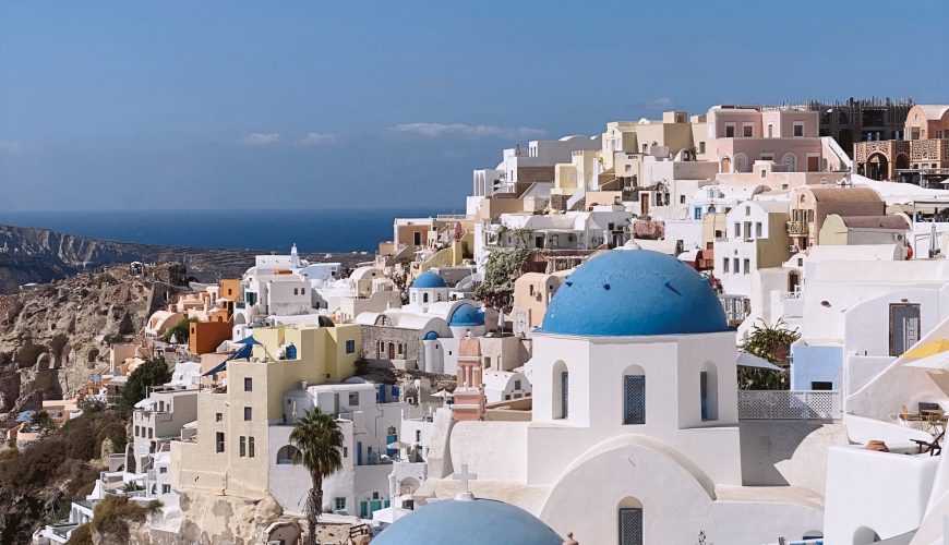 How Many Days Do You Need in Santorini?