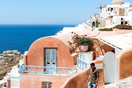 Fira to Oia Hike in Santorini – The Most Scenic Route