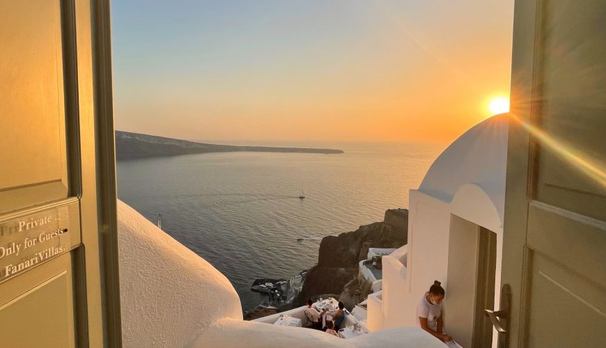 Robert De Niro Opens Nobu Hotel on Santorini, Greece